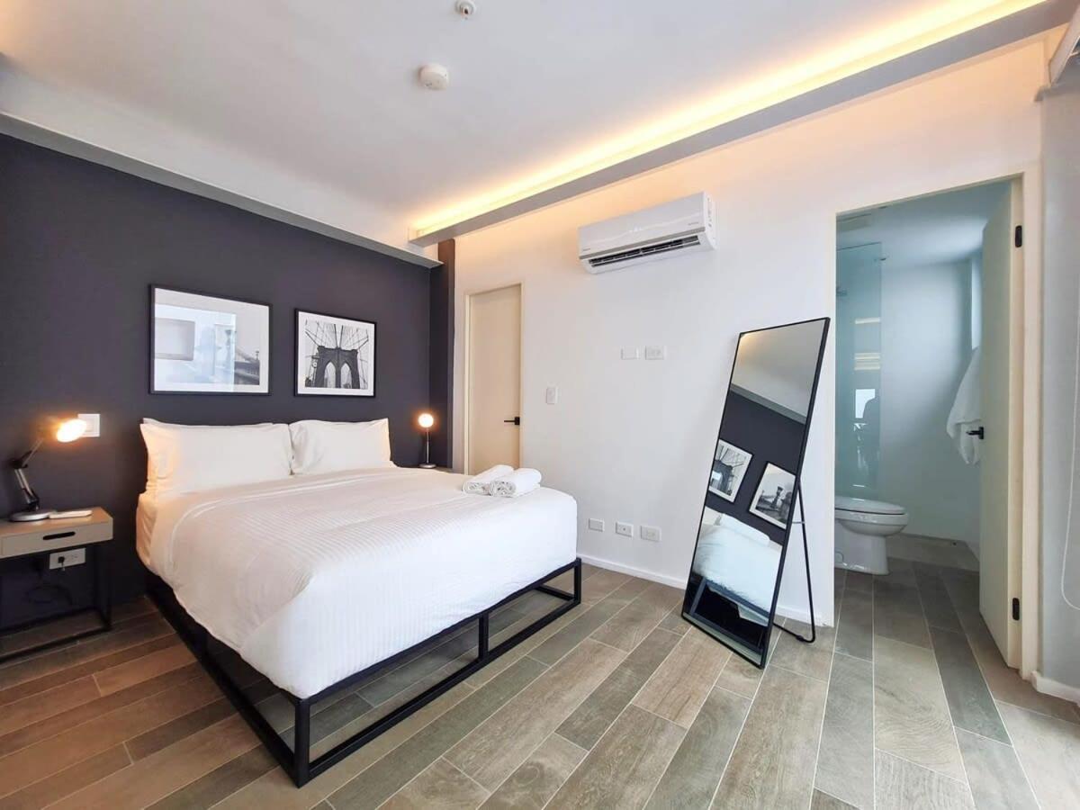 Designer 2Br With Pool In Casco Antiguo Apartment Panama City Exterior photo
