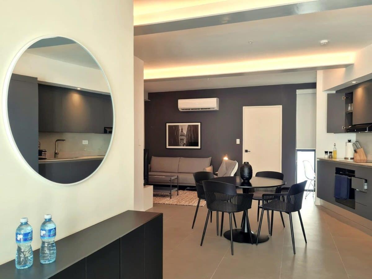 Designer 2Br With Pool In Casco Antiguo Apartment Panama City Exterior photo